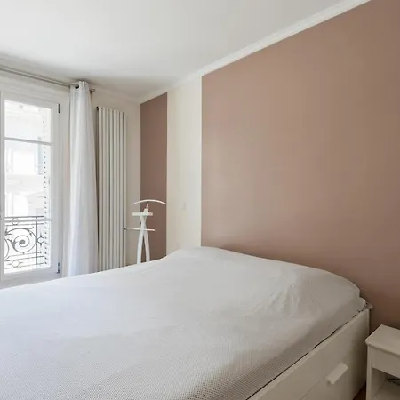 Family In The Heart Of By Guestready Appartamento